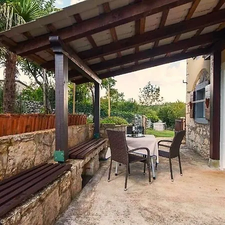 度假居 House Dean Mali Turini