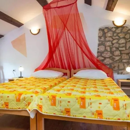 House Dean 度假居 Mali Turini