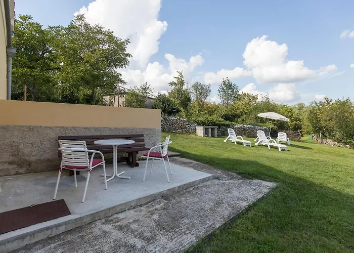 House Dean Vikendica *